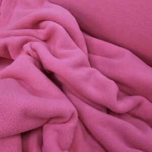 בד פליז בצבע ורוד מסטיק