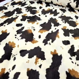 בד פרווה דגם פרה חומה