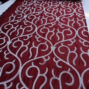 בד ברוקרד דגם שורשים לבנים